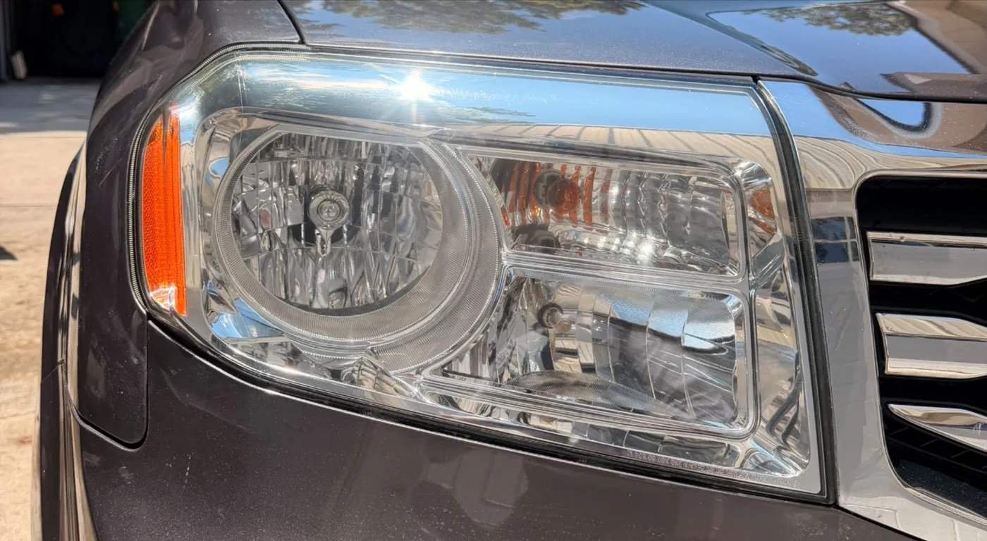 Crystal-clear headlight after restoration in Chattanooga, TN