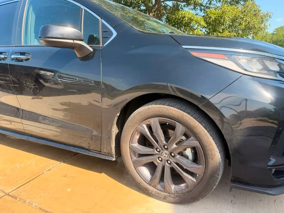 Toyota Sienna side profile after hand wash in Chattanooga, TN